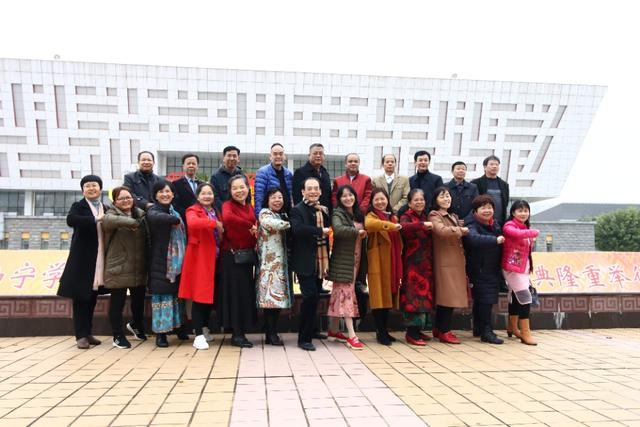 新起点·再出发–kaiyun体育网页登录入口校友会南宁分会四周年庆祝活动精彩纷呈